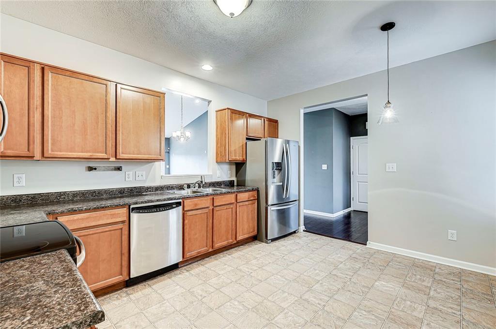 12489 Wolf Run Road Noblesville, IN 46060 - Photo 8 of 24 Gallery Image 8