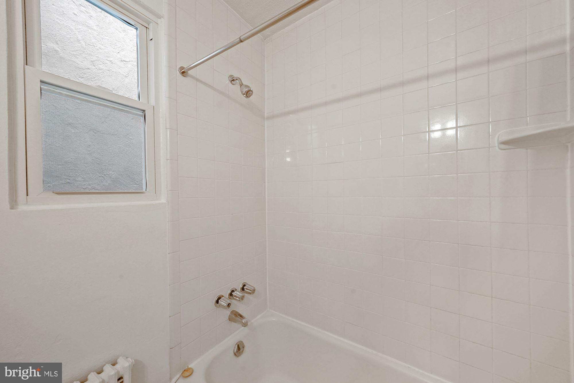 114 P Street Southwest Washington, DC 20024 - Photo 29 of 32 Unit #1 Bathroom