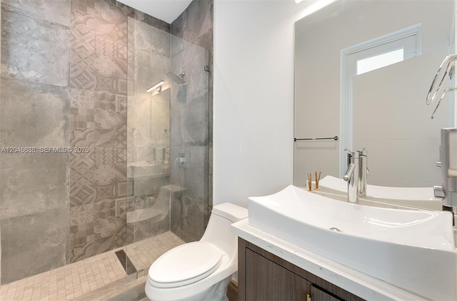 2908 Virginia Street, Unit 2908 Miami, FL 33133 - Photo 23 of 27