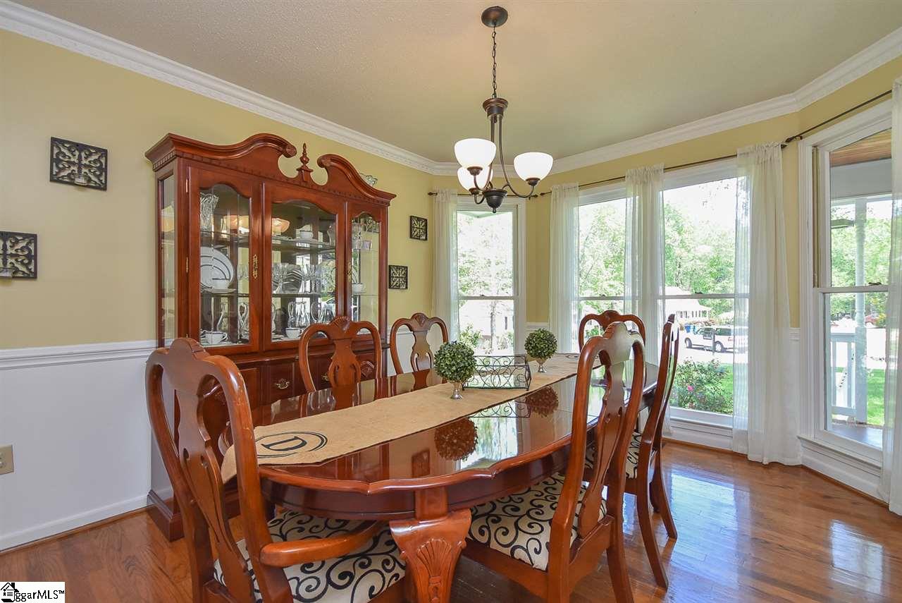 705 Spring Meadow Way Simpsonville, SC 29680 - Photo 6 of 31 Gallery Image 6