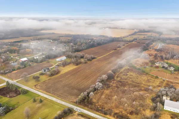$1,200,000 | W5436 Quarry Road, Appleton, WI 54913