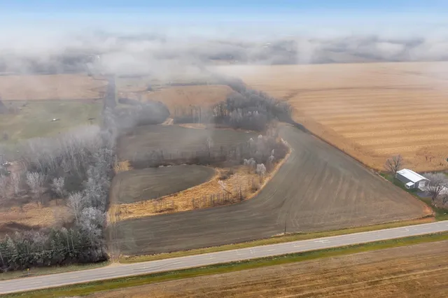 $1,200,000 | W5436 Quarry Road, Appleton, WI 54913