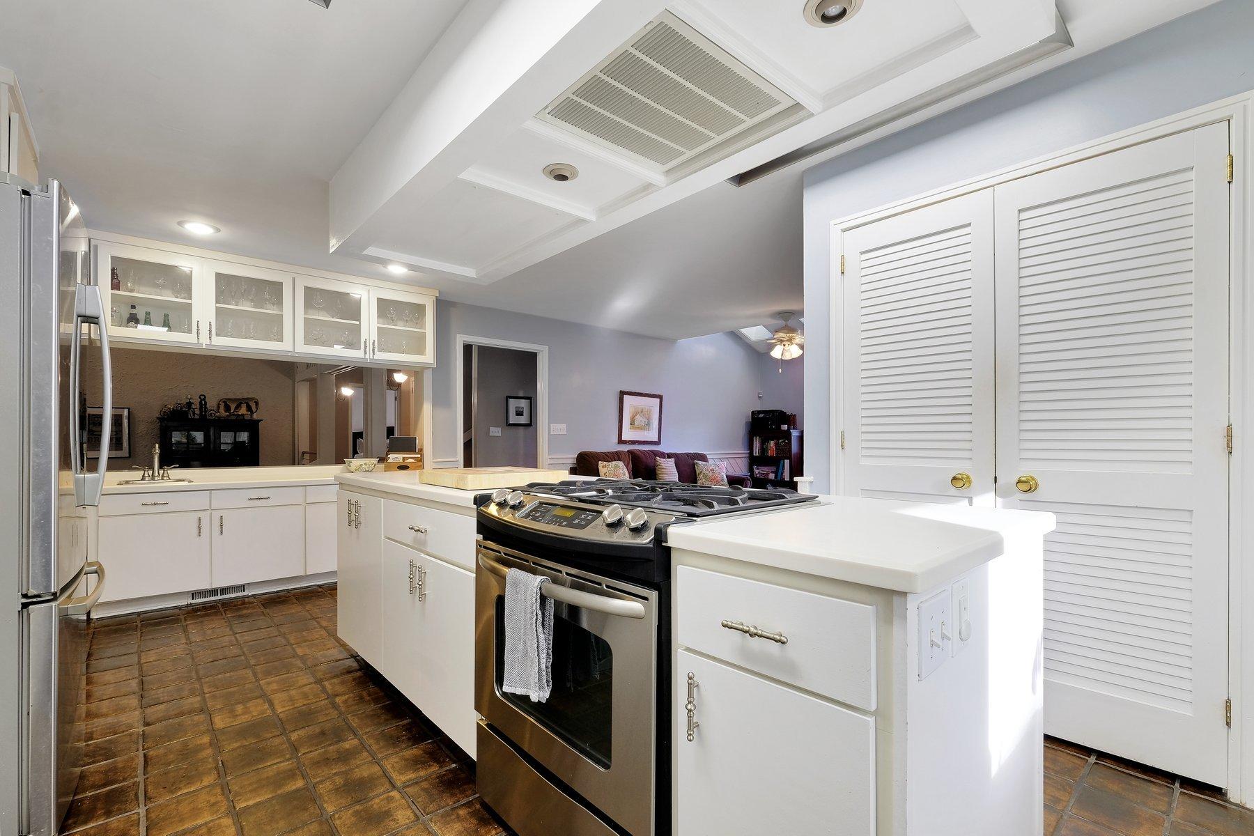 6 Charing Cross Road Charleston, SC 29407 - Photo 14 of 50 Gallery Image 14