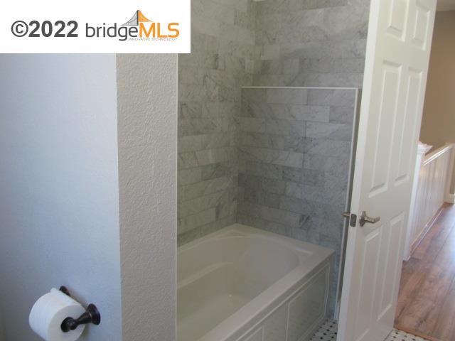 2807 Filbert Street Oakland, CA 94608 - Photo 27 of 29 a bathroom with a shower