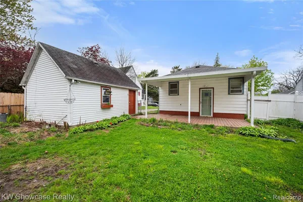 $50,250 | 1409 Stocker Avenue, Flint, MI 48503
