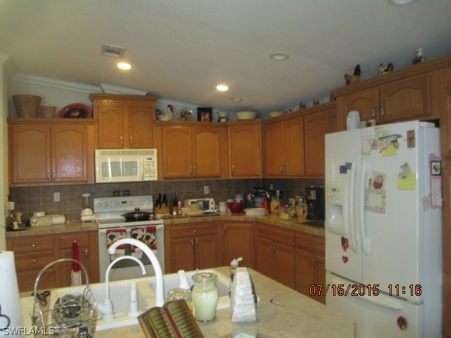 3001 Curry Road Immokalee, FL 34142 - Photo 5 of 16 Gallery Image 5