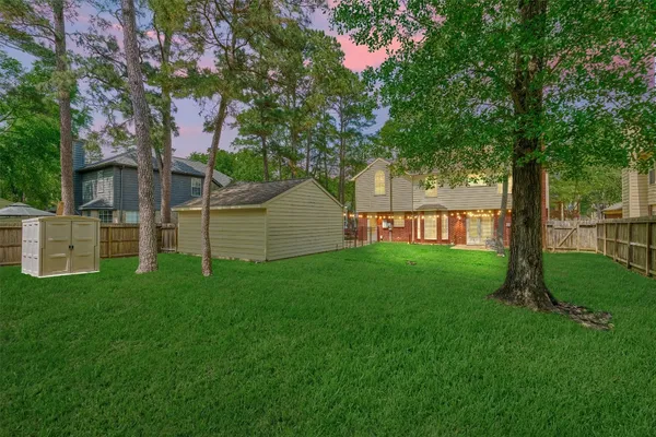 $595,000 | 19 Greentwig Place, Spring, TX 77381