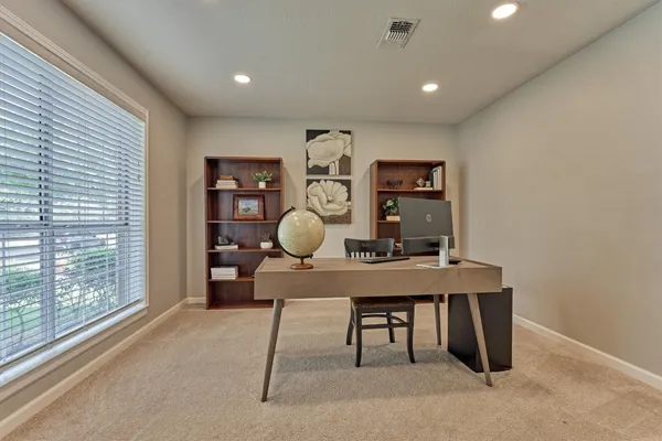 $595,000 | 19 Greentwig Place, Spring, TX 77381