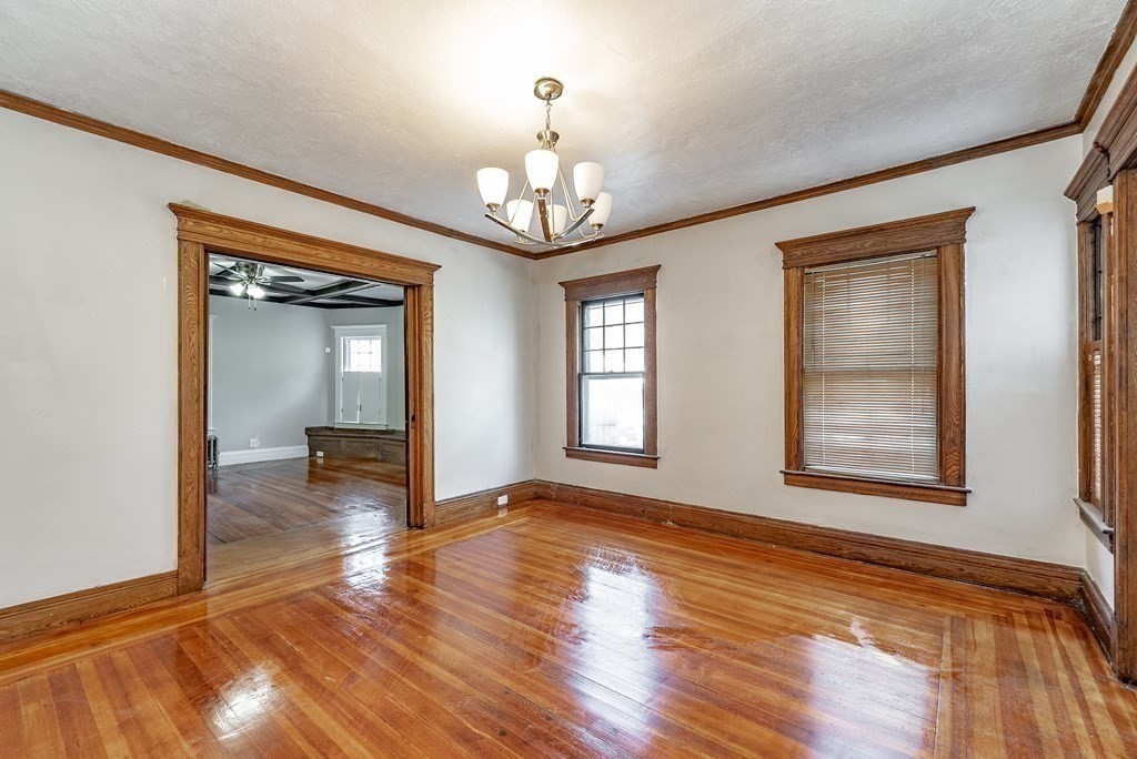 19 Colonial Avenue Springfield, MA 01109 - Photo 15 of 28 Gallery Image 15