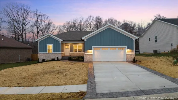 $369,900 | 422 Pine Dr Circle, Henryville, IN 47126