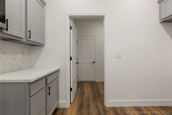 $369,900 | 422 Pine Dr Circle, Henryville, IN 47126