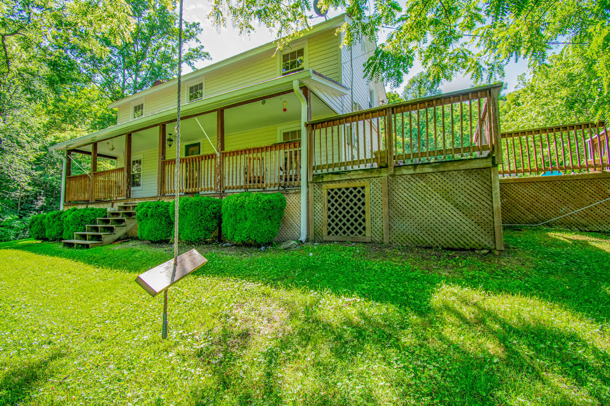 397 Church Hill Road Buchanan, VA 24066 - Photo 6 of 42 6