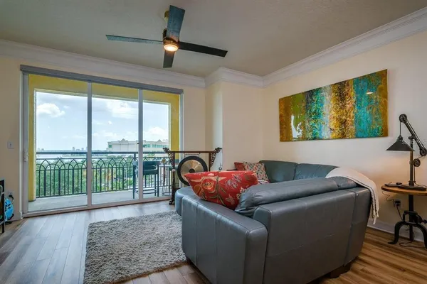 $2,800 | 345 Bayshore Boulevard, Unit 609, Tampa, FL 33606