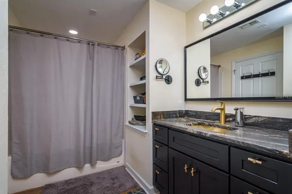 $2,800 | 345 Bayshore Boulevard, Unit 609, Tampa, FL 33606