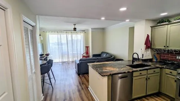 $2,800 | 345 Bayshore Boulevard, Unit 609, Tampa, FL 33606