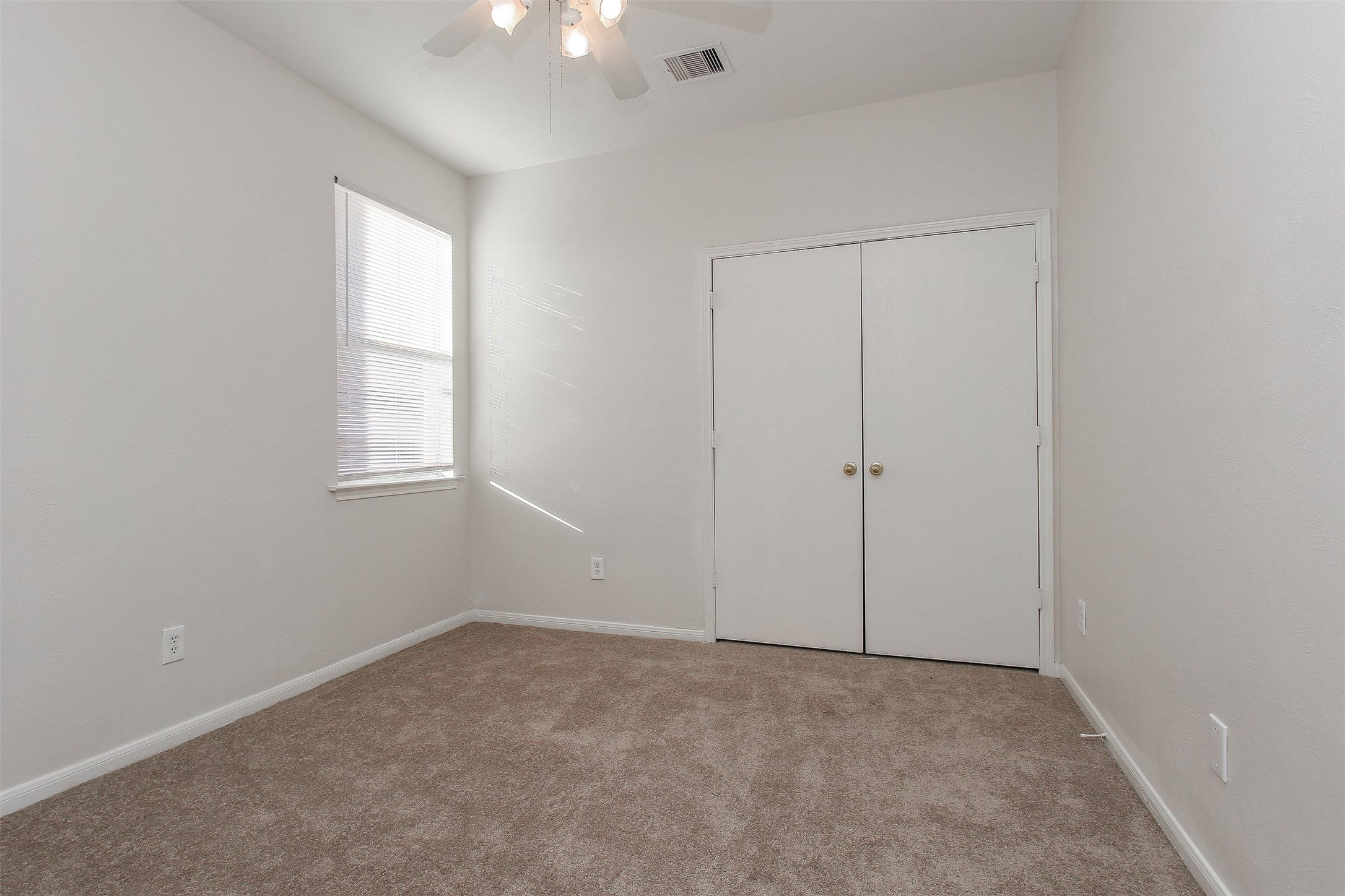 6103 Menor Crest Drive Spring, TX 77388 - Photo 20 of 41 5th bedroom (downstairs)