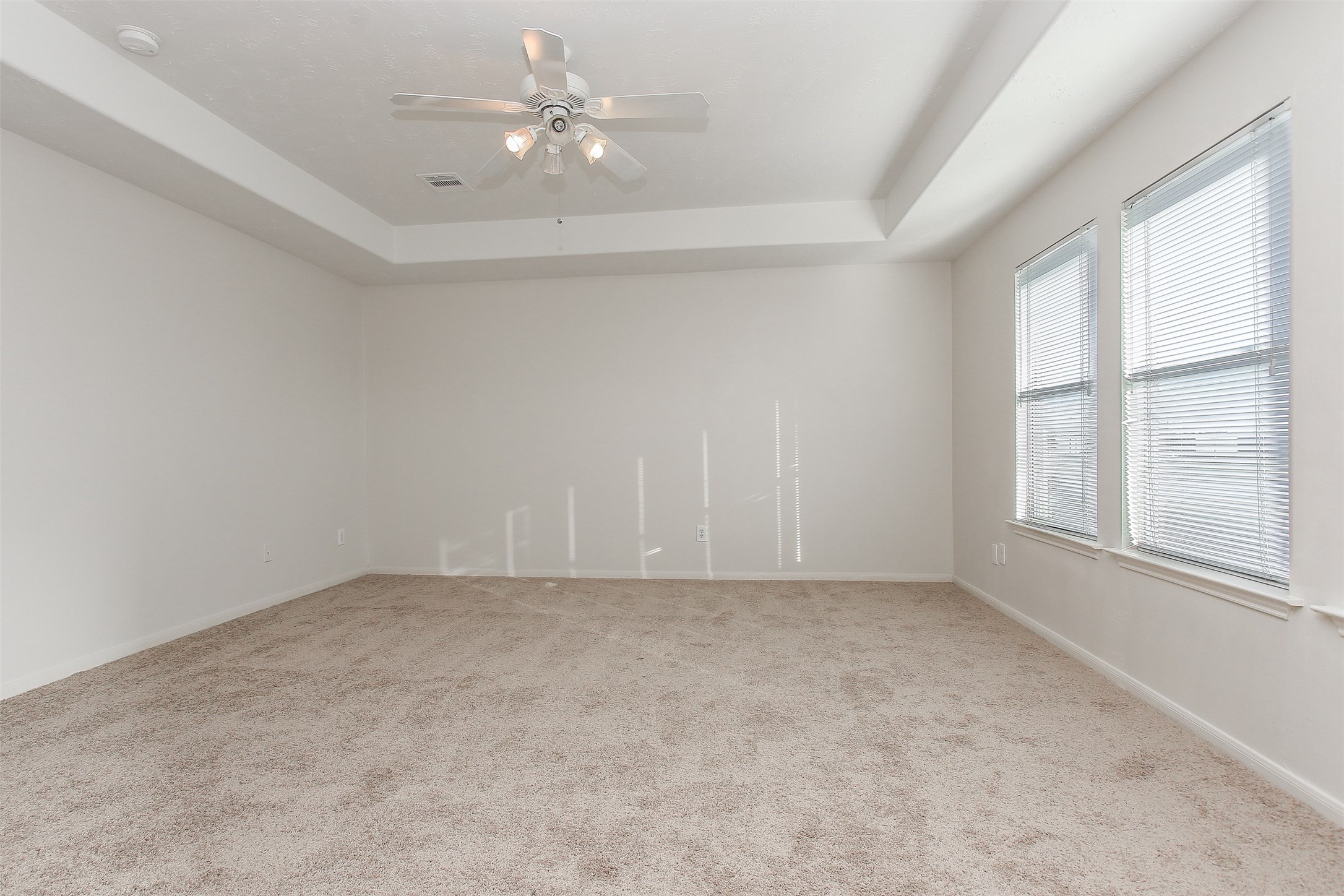 6103 Menor Crest Drive Spring, TX 77388 - Photo 26 of 41 Primary suite (upstairs)