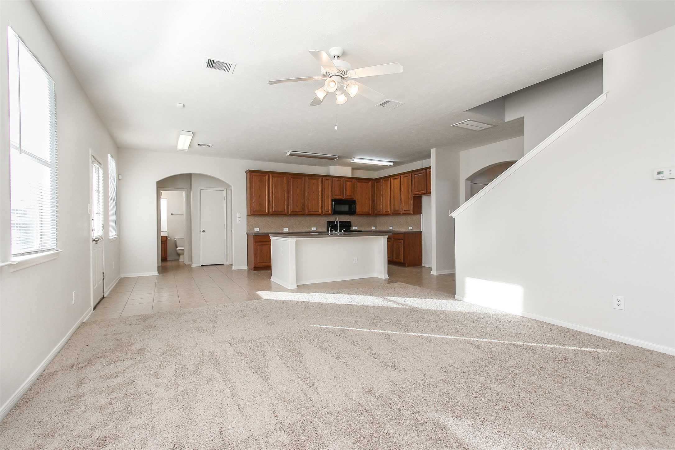 6103 Menor Crest Drive Spring, TX 77388 - Photo 10 of 41 Noticing the vestibule and 5th bed/bath downstairs