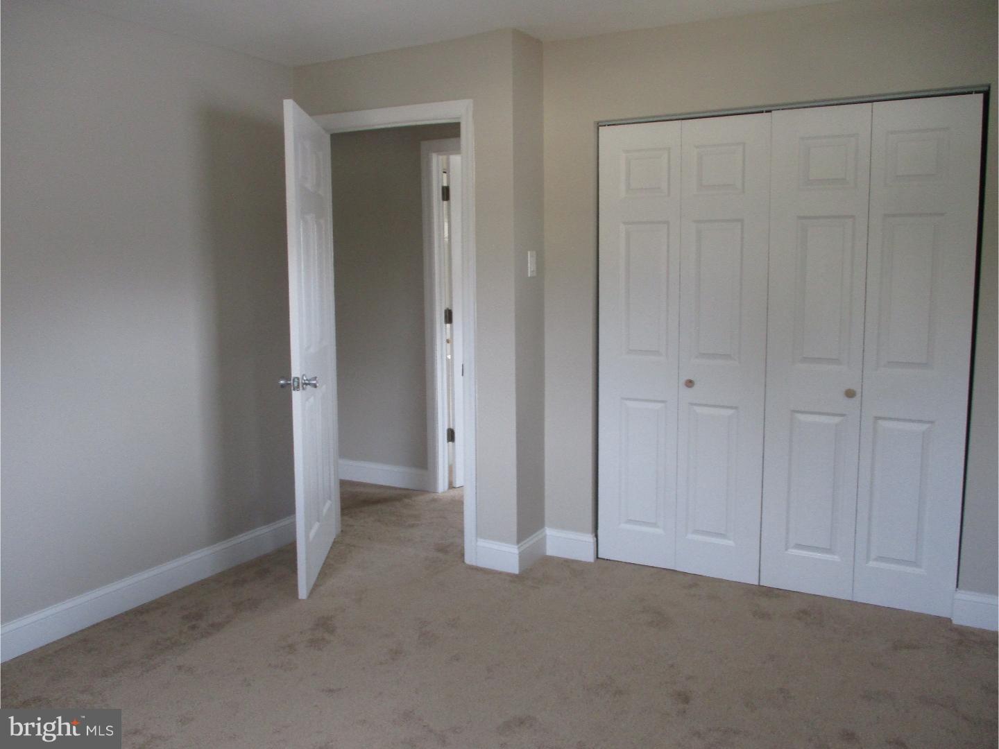 207 Dale Place Lindenwold, NJ 08021 - Photo 12 of 15 Gallery Image 12