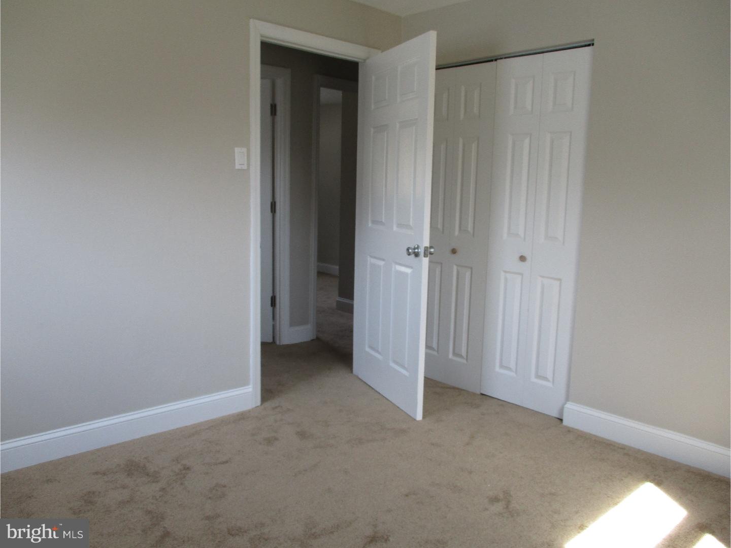 207 Dale Place Lindenwold, NJ 08021 - Photo 13 of 15 Gallery Image 13