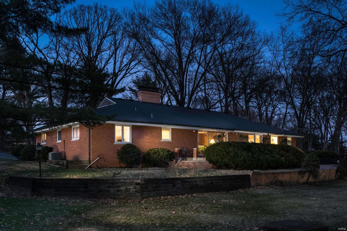 11834 Conway Road St. Louis, MO 63131 - Photo 17 of 19