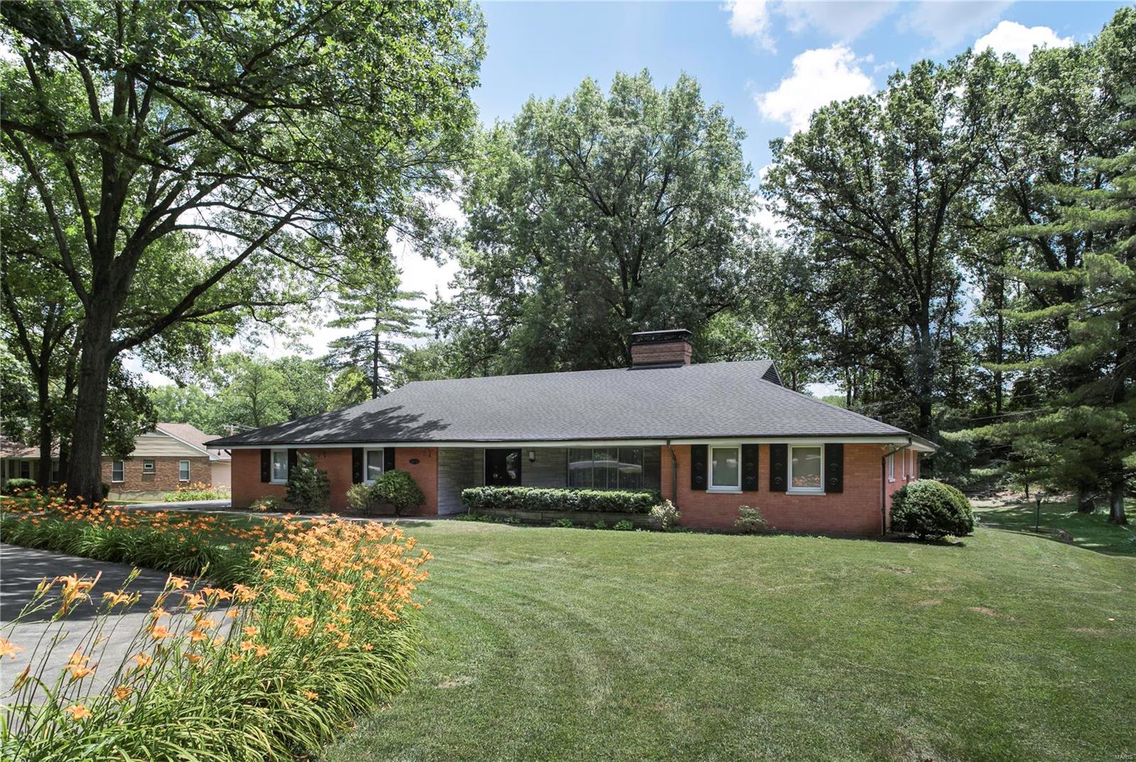 11834 Conway Road St. Louis, MO 63131 - Photo 18 of 19