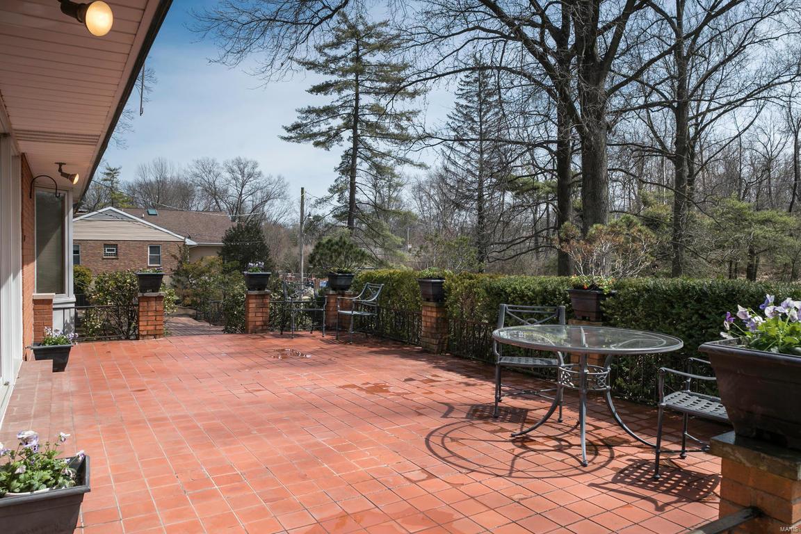 11834 Conway Road St. Louis, MO 63131 - Photo 7 of 19