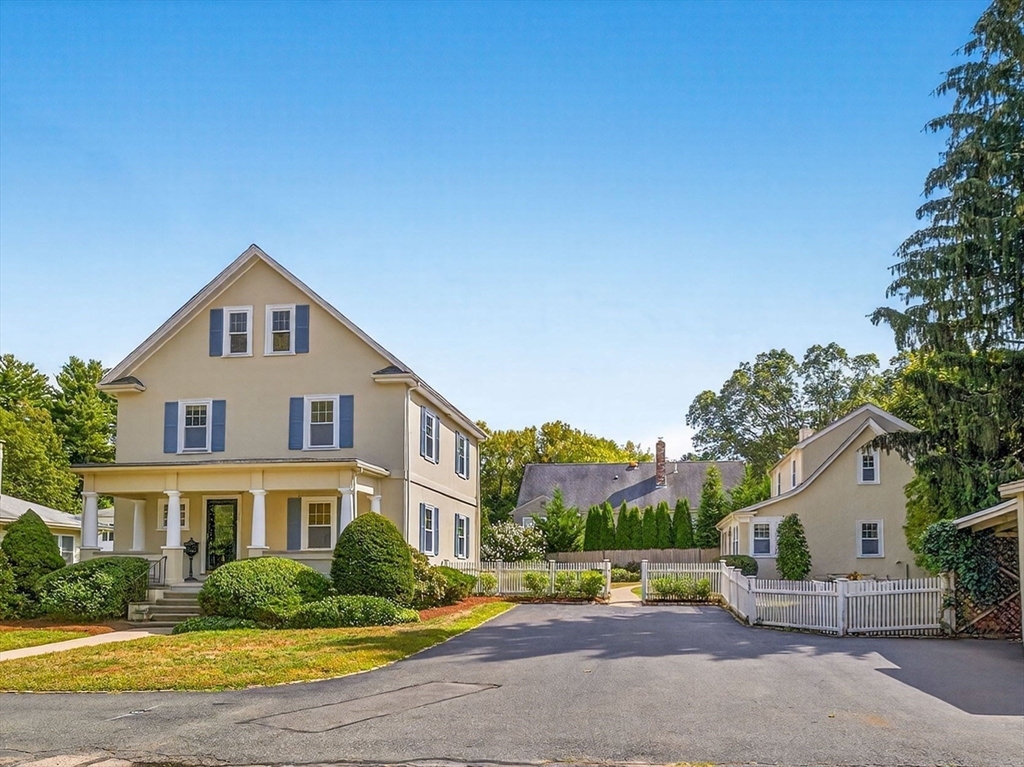 39 Twitchell Street Wellesley, MA 02482 - Photo 25 of 37