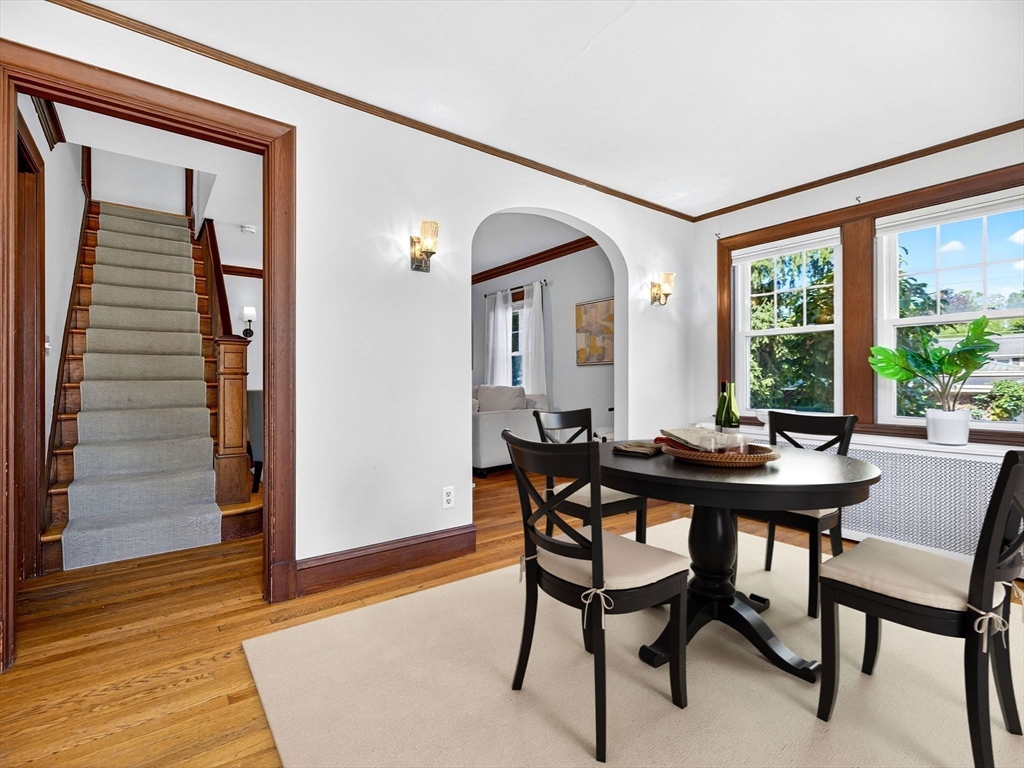 39 Twitchell Street Wellesley, MA 02482 - Photo 28 of 37