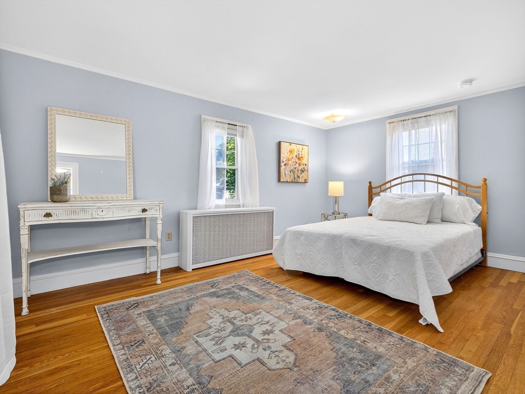 39 Twitchell Street Wellesley, MA 02482 - Photo 31 of 37