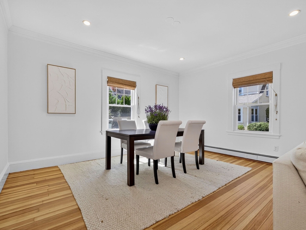 39 Twitchell Street Wellesley, MA 02482 - Photo 8 of 37