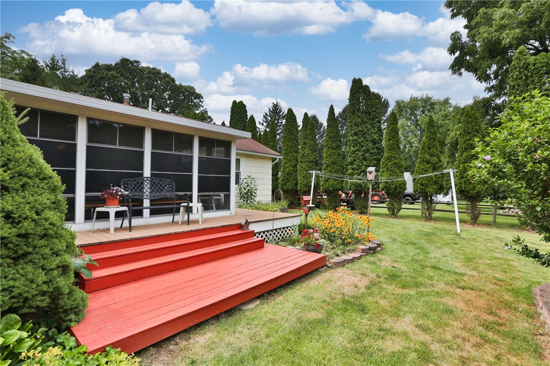 346 Palmer Road Riga, NY 14428 - Photo 13 of 46