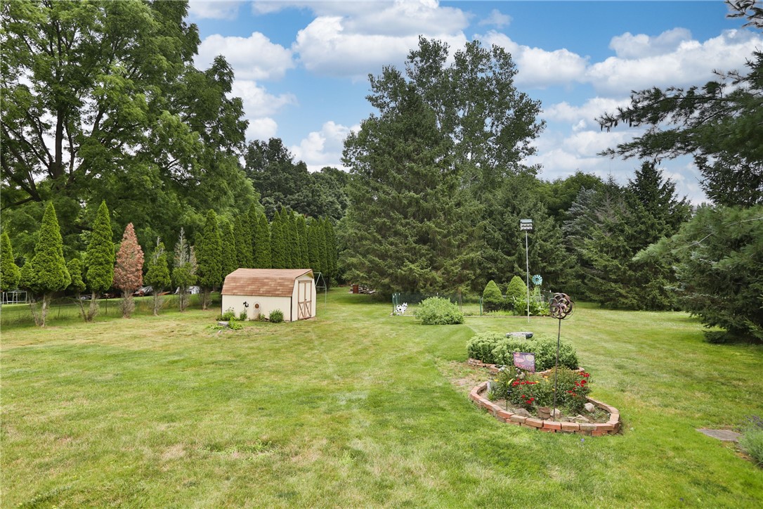 346 Palmer Road Riga, NY 14428 - Photo 14 of 46