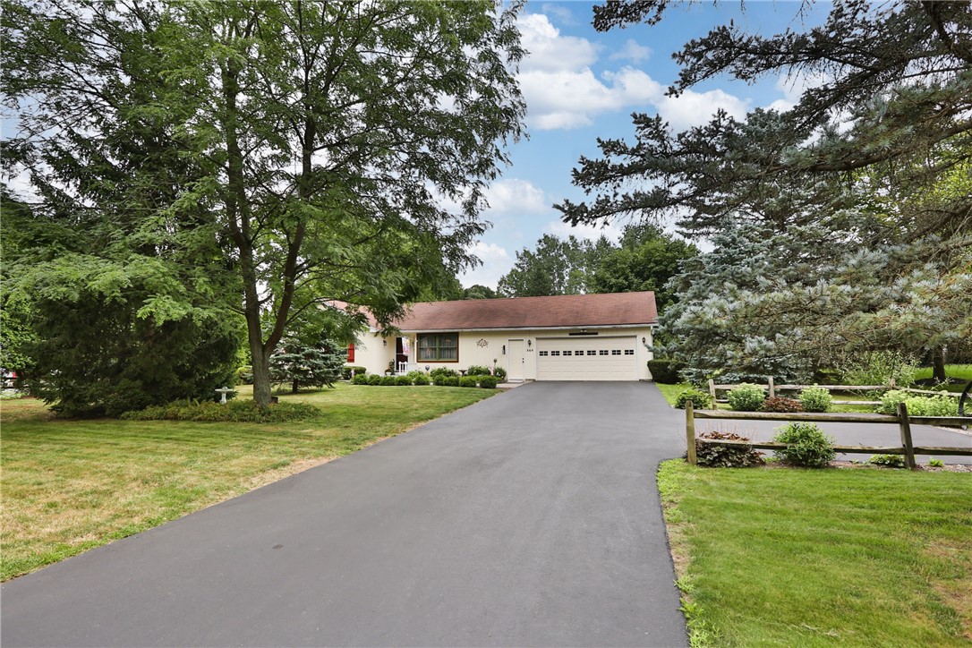 346 Palmer Road Riga, NY 14428 - Photo 5 of 46