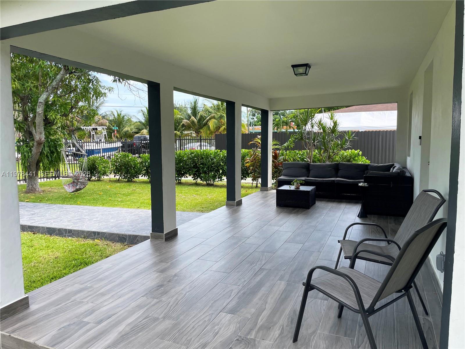170 Southwest 63rd Court Miami, FL 33144 - Photo 6 of 29