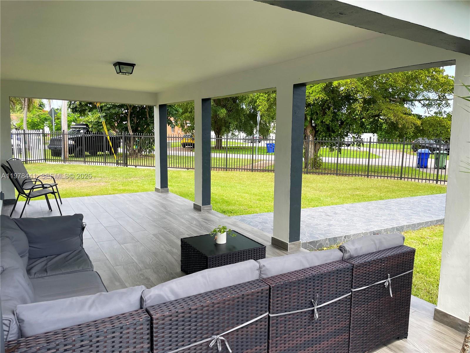 170 Southwest 63rd Court Miami, FL 33144 - Photo 7 of 29