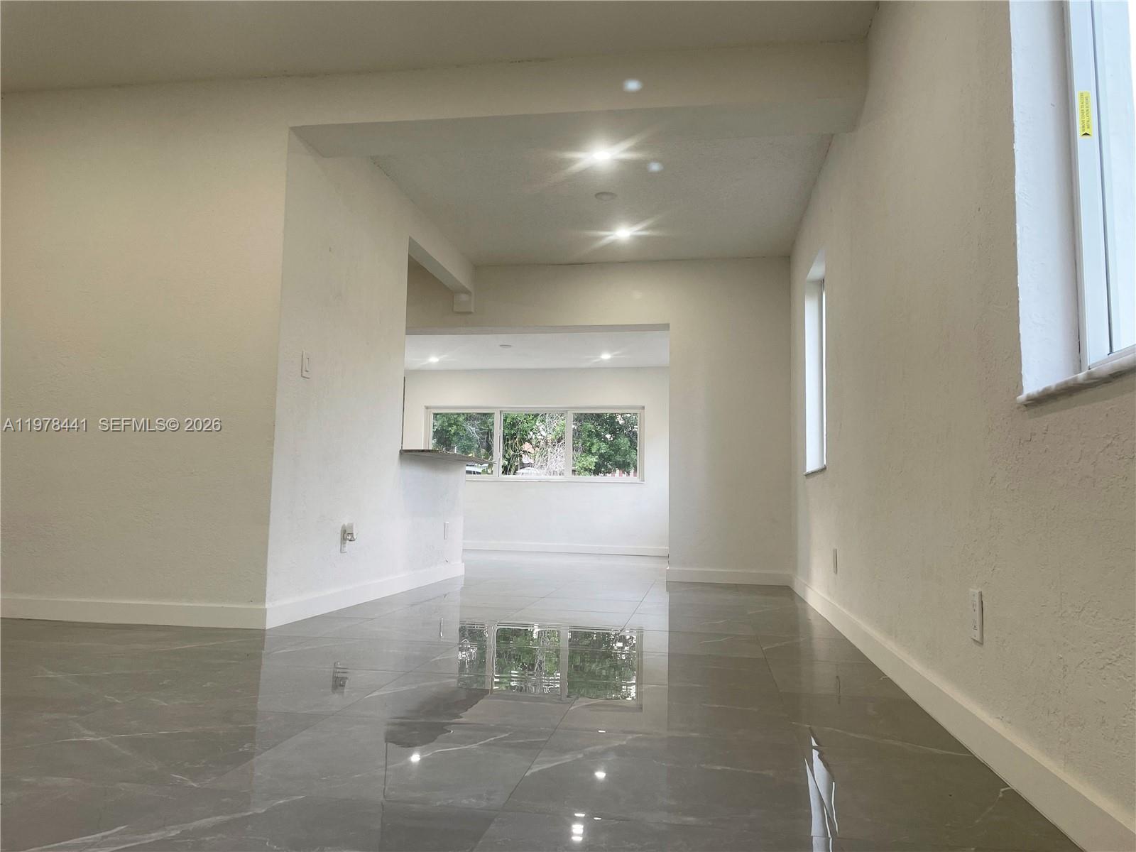 170 Southwest 63rd Court Miami, FL 33144 - Photo 10 of 29