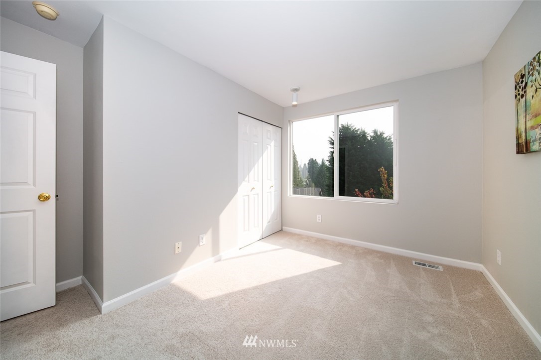 16226 119th Place Northeast Bothell, WA 98011 - Photo 26 of 35 Gallery Image 26
