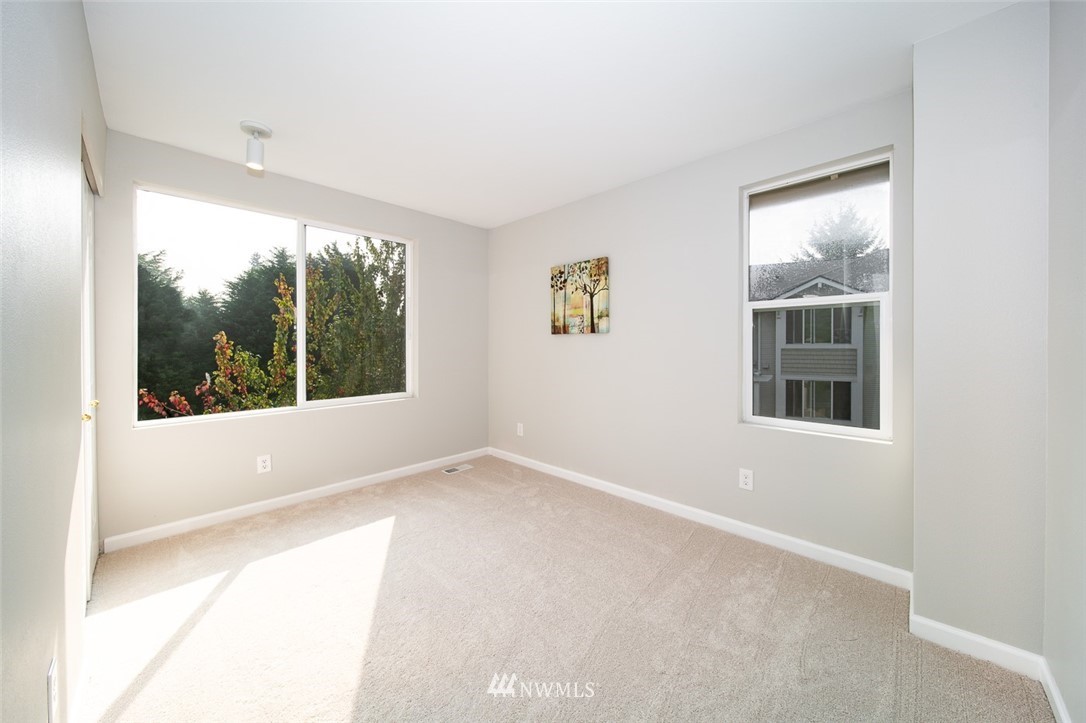 16226 119th Place Northeast Bothell, WA 98011 - Photo 27 of 35 Gallery Image 27