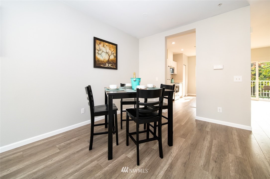 16226 119th Place Northeast Bothell, WA 98011 - Photo 9 of 35 Gallery Image 9