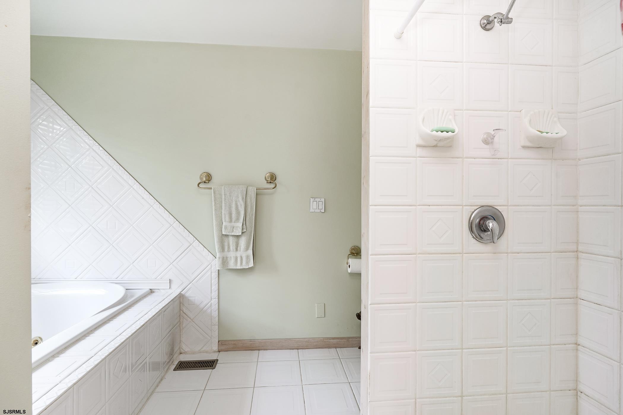 1099 Somers Point Road Egg Harbor Township, NJ 08234 - Photo 34 of 55 Master Suite - soaking tub and walk in shower.