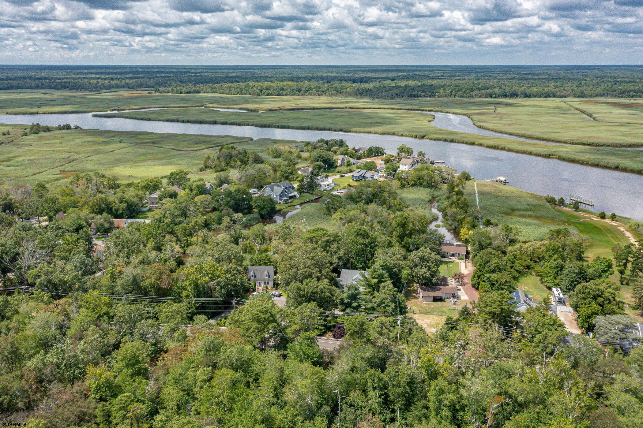 1099 Somers Point Road Egg Harbor Township, NJ 08234 - Photo 55 of 55 a view of a garden with an outdoor space