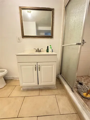 $818,000 | 47-32 207th Street | Bayside