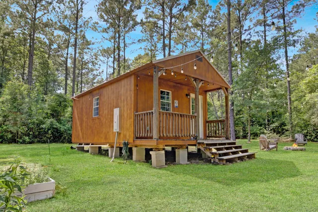 $189,900 | 129 County Road 3160, Colmesneil, TX 75938