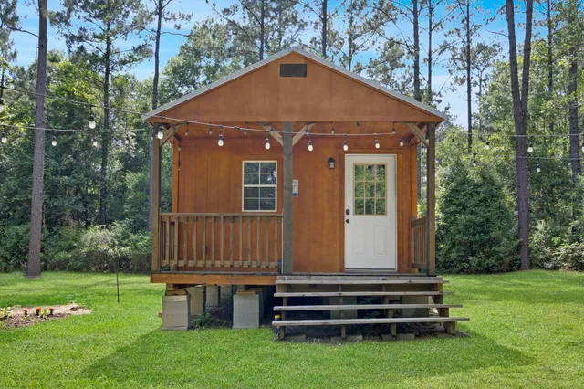 $189,900 | 129 County Road 3160, Colmesneil, TX 75938