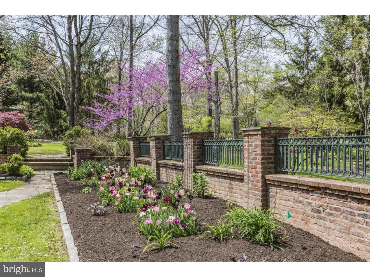 33 Stuart Close Princeton, NJ 08540 - Photo 3 of 25 Gallery Image 3