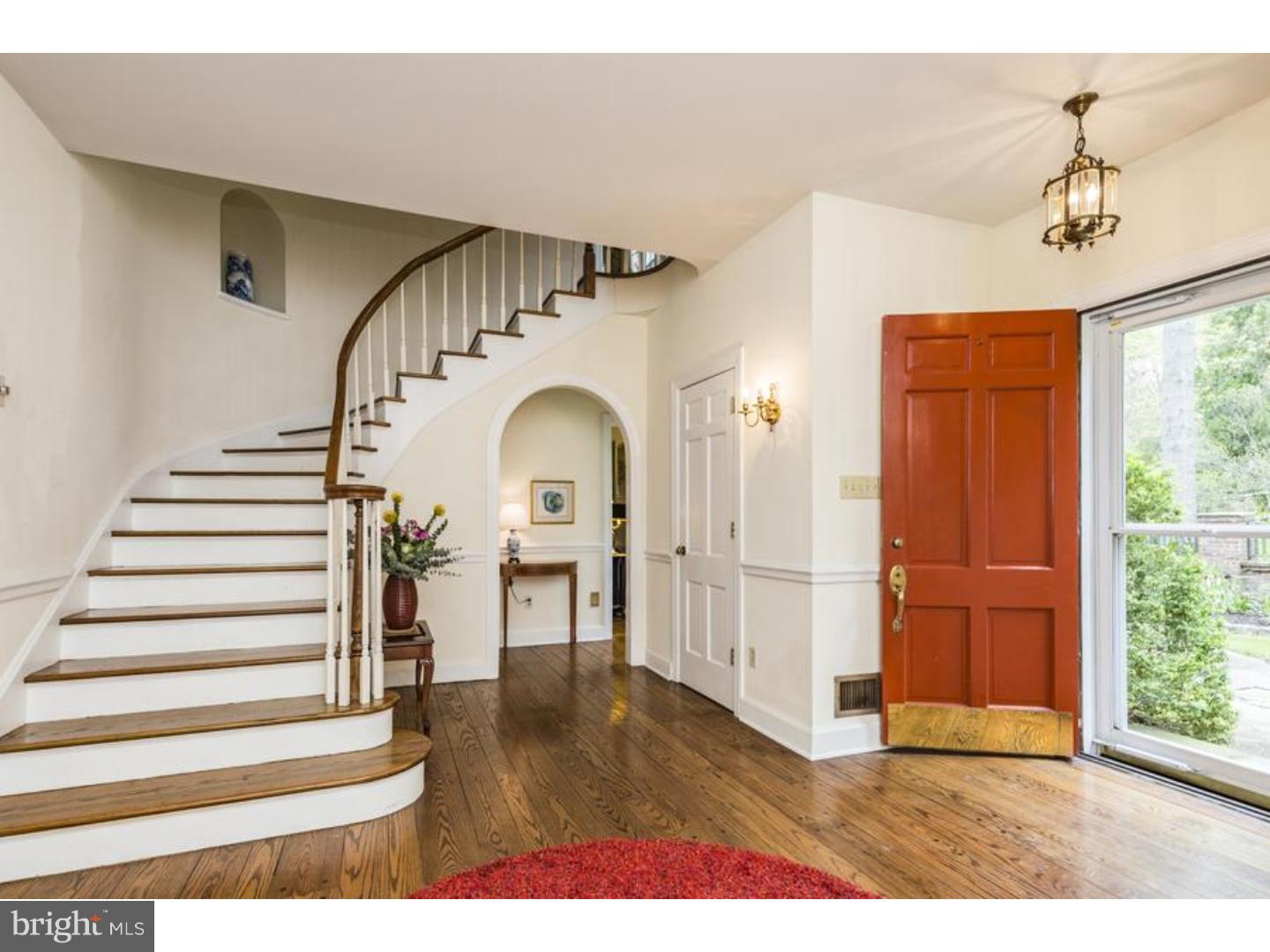 33 Stuart Close Princeton, NJ 08540 - Photo 5 of 25 Gallery Image 5