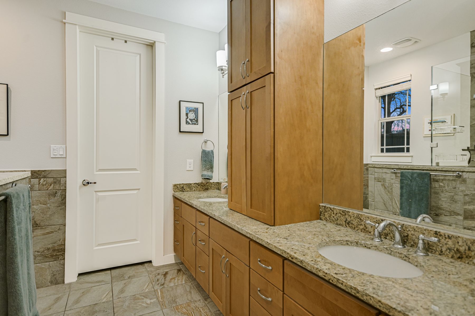 2206 Schriber Street, Unit B Austin, TX 78704 - Photo 11 of 20