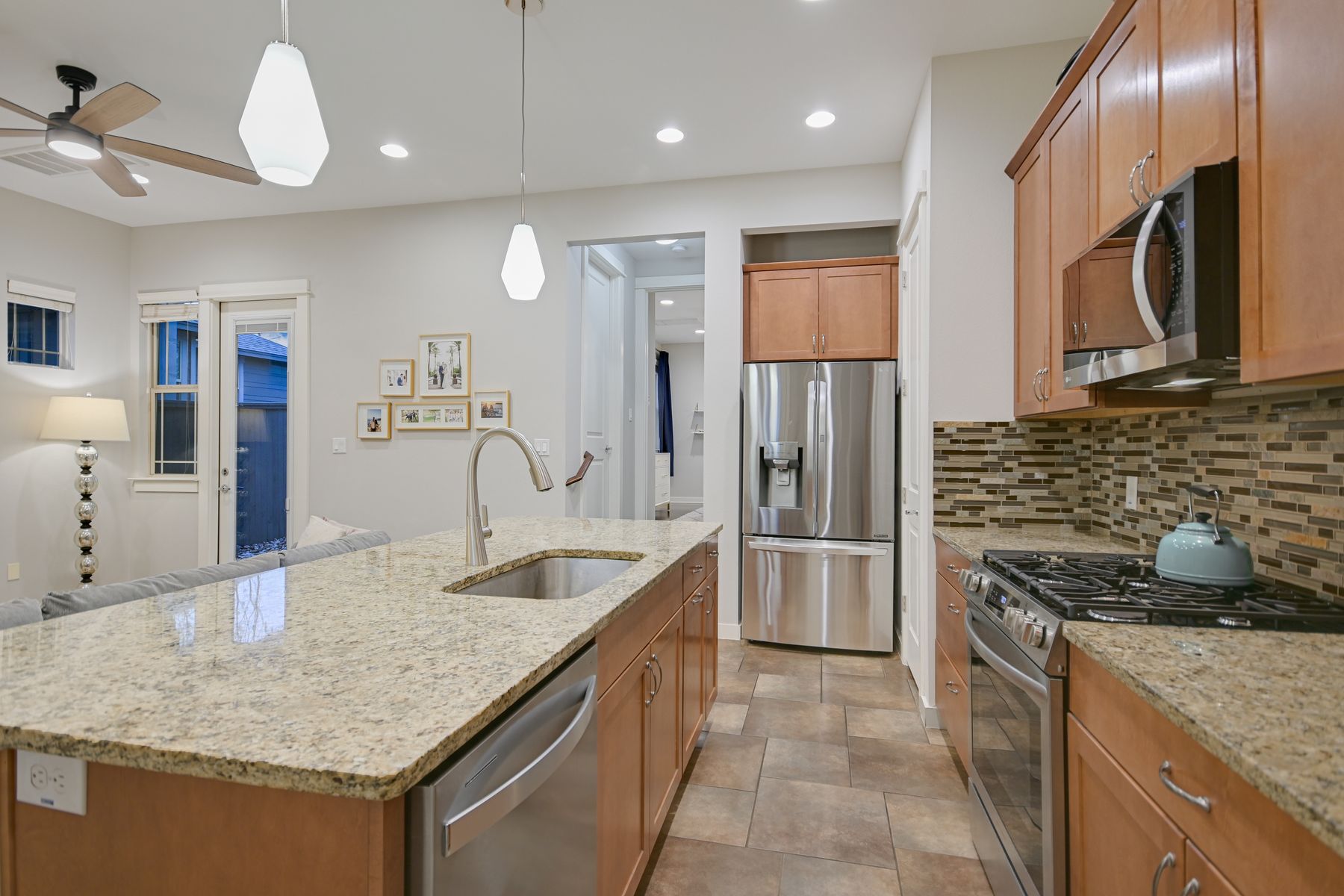 2206 Schriber Street, Unit B Austin, TX 78704 - Photo 8 of 20