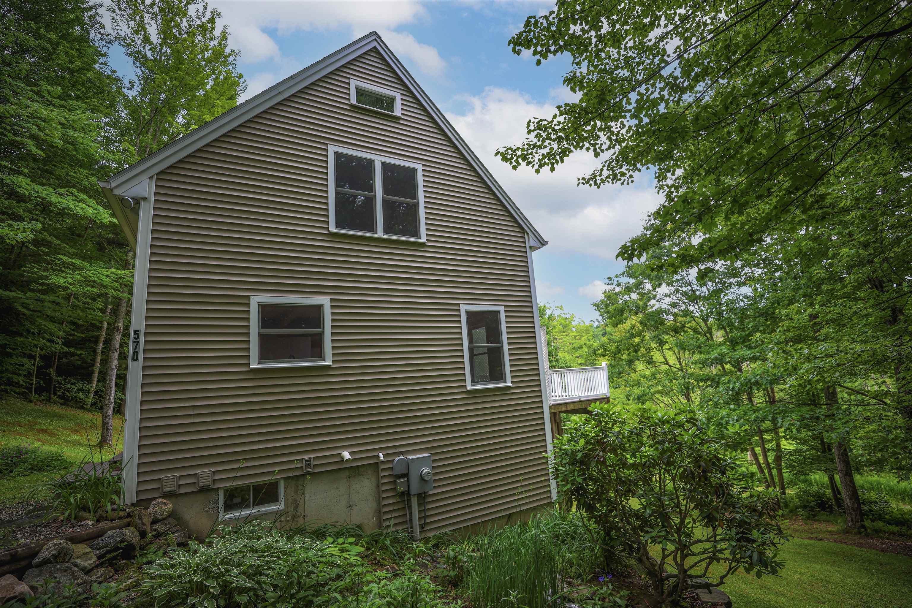 570 Upper Meehan Road Bristol, VT 05443 - Photo 14 of 38